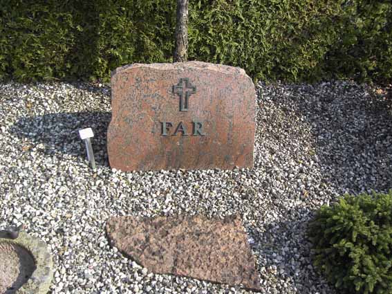 Billede af gravsten på Herning Vestre Kirkegård