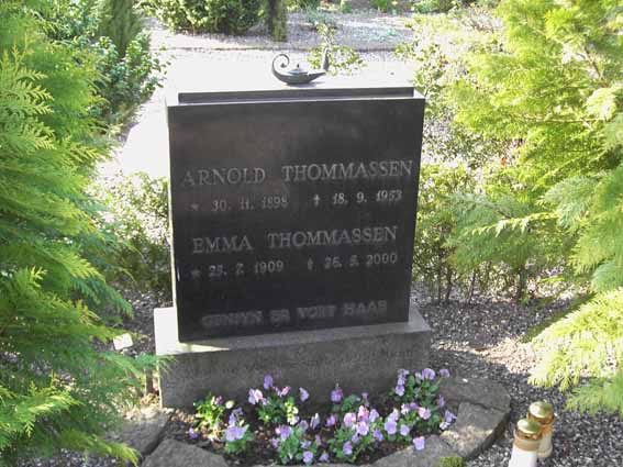 Billede af gravsten på Herning Vestre Kirkegård