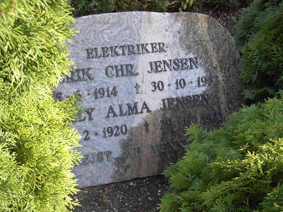 Billede af gravsten på Herning Vestre Kirkegård