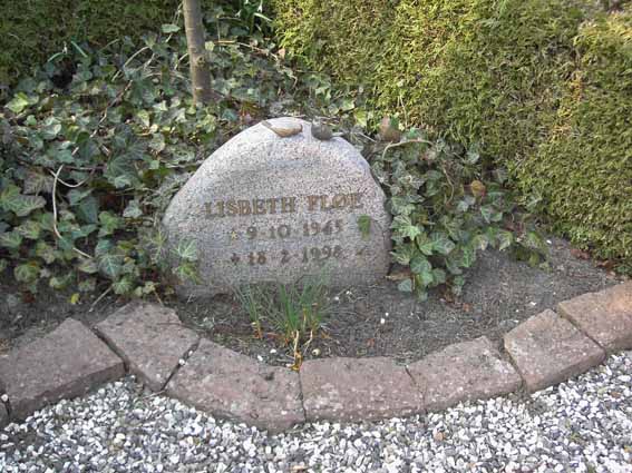 Billede af gravsten på Herning Vestre Kirkegård
