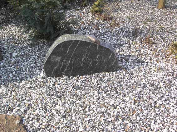 Billede af gravsten på Herning Vestre Kirkegård