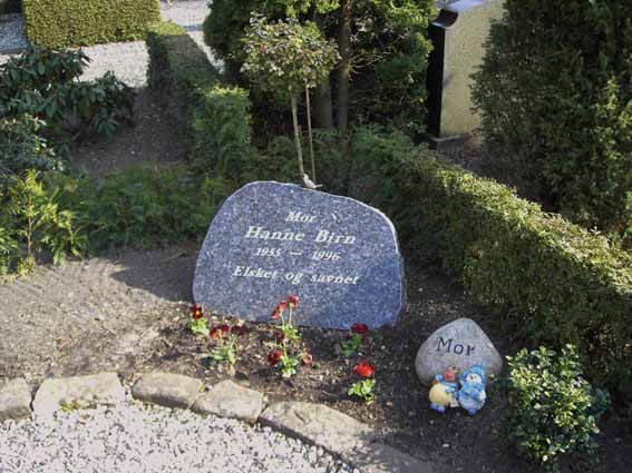 Billede af gravsten på Herning Vestre Kirkegård