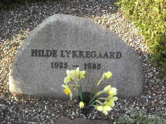 Billede af gravsten på Herning Vestre Kirkegård