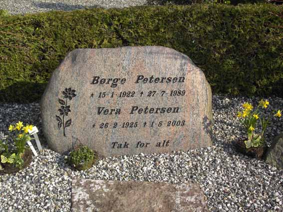 Billede af gravsten på Herning Vestre Kirkegård