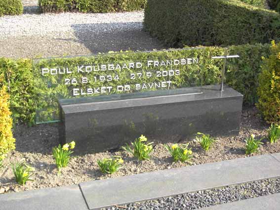 Billede af gravsten på Herning Vestre Kirkegård