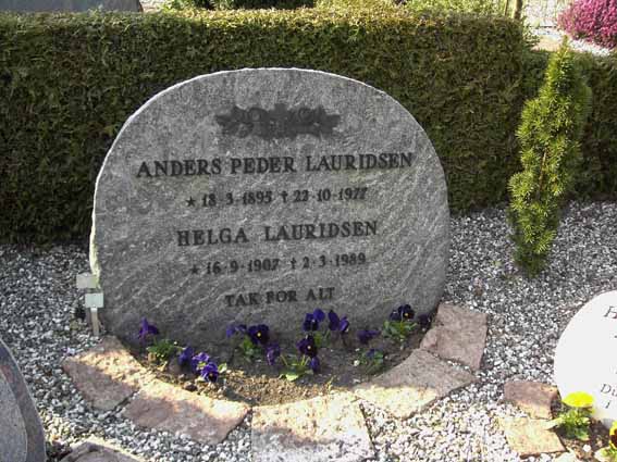 Billede af gravsten på Herning Vestre Kirkegård