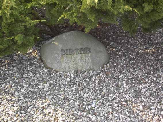 Billede af gravsten på Herning Vestre Kirkegård