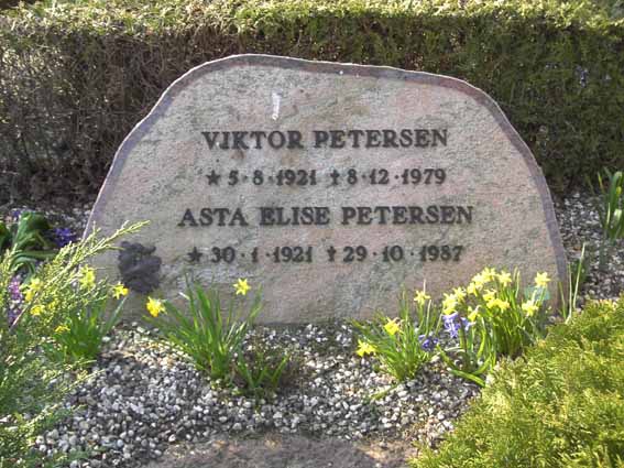 Billede af gravsten på Herning Vestre Kirkegård