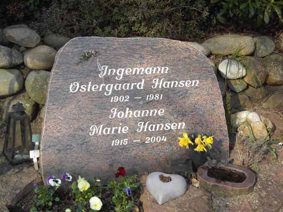 Billede af gravsten på Herning Vestre Kirkegård