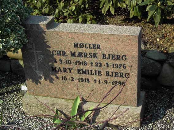 Billede af gravsten på Herning Vestre Kirkegård