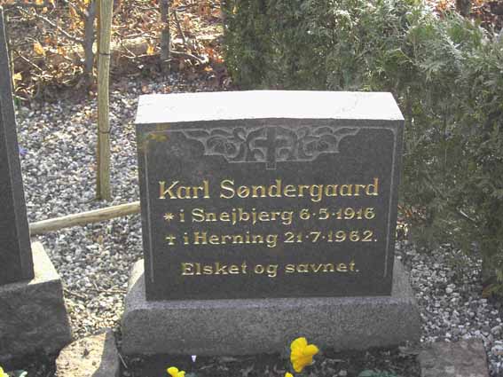 Billede af gravsten på Herning Vestre Kirkegård