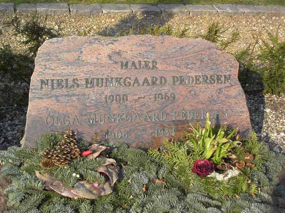 Billede af gravsten på Herning Vestre Kirkegård