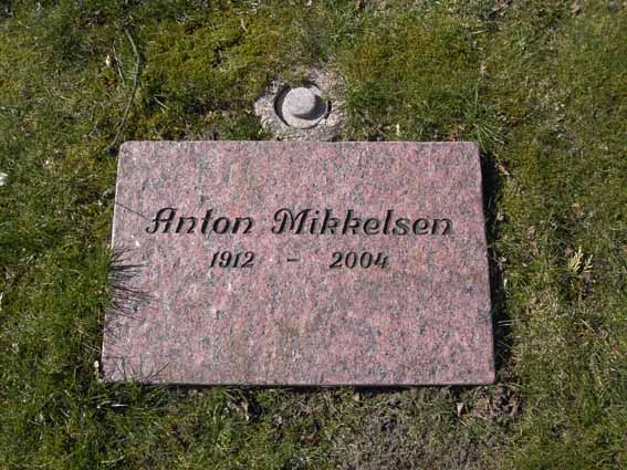 Billede af gravsten på Herning Vestre Kirkegård