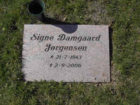 Billede af gravsten på Herning Vestre Kirkegård