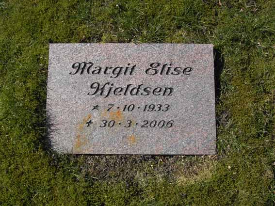 Billede af gravsten på Herning Vestre Kirkegård