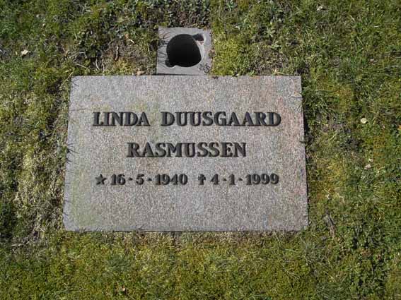 Billede af gravsten på Herning Vestre Kirkegård