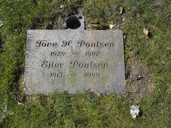 Billede af gravsten på Herning Vestre Kirkegård