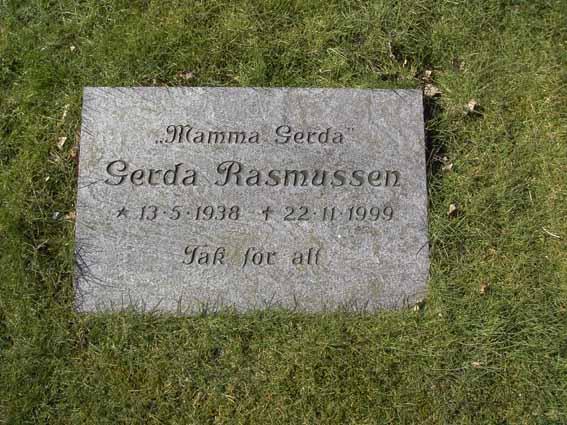 Billede af gravsten på Herning Vestre Kirkegård