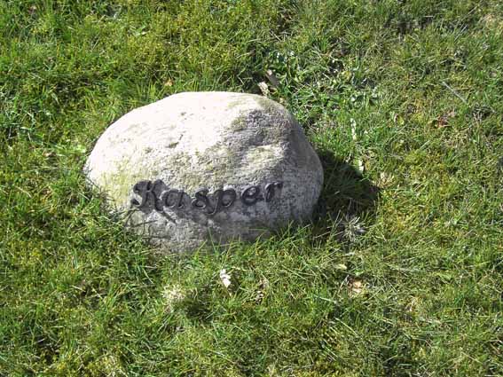 Billede af gravsten på Herning Vestre Kirkegård