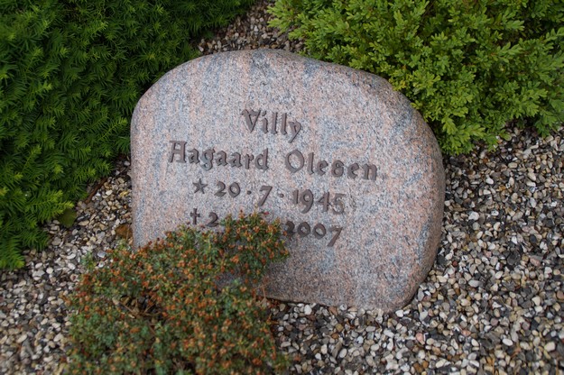 Billede af gravsten på Herning Vestre Kirkegård