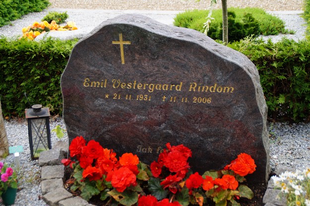 Billede af gravsten på Herning Vestre Kirkegård