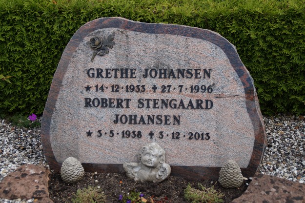 Billede af gravsten på Herning Vestre Kirkegård