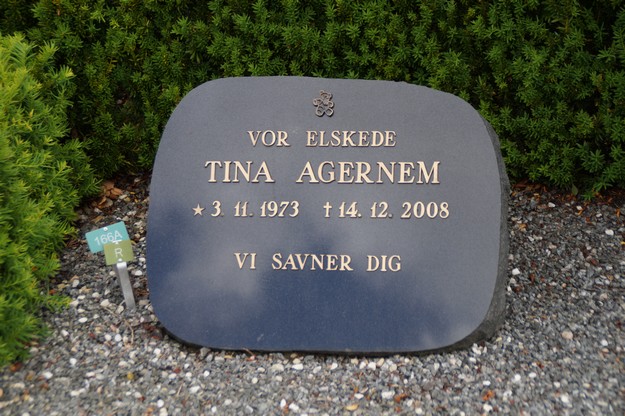 Billede af gravsten på Herning Vestre Kirkegård