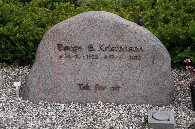 Billede af gravsten på Herning Vestre Kirkegård