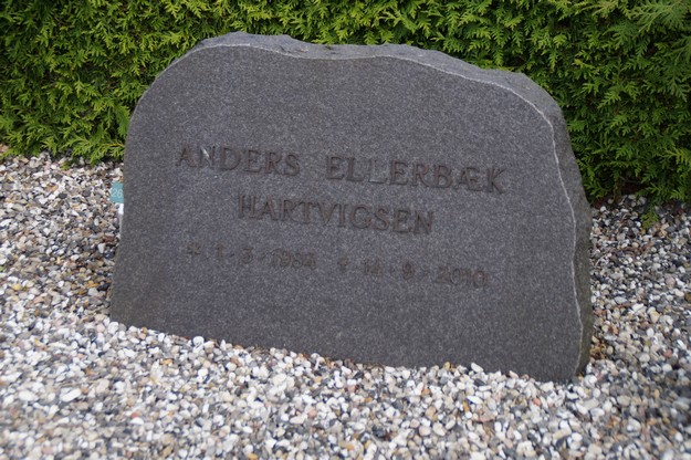 Billede af gravsten på Herning Vestre Kirkegård