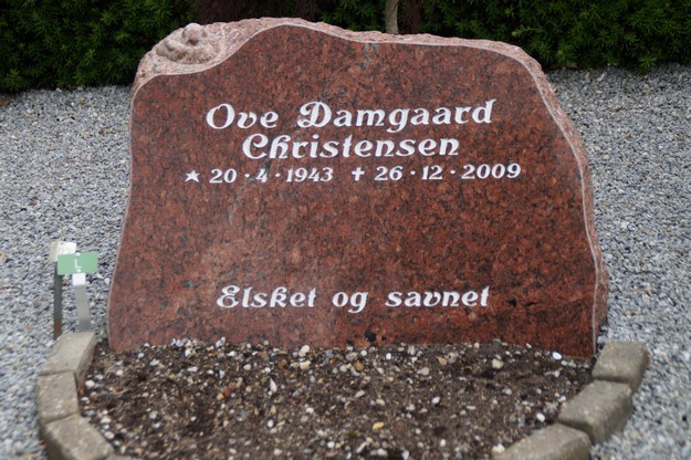 Billede af gravsten på Herning Vestre Kirkegård