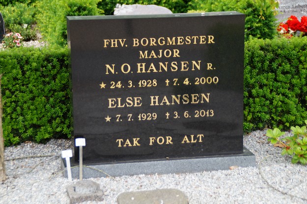 Billede af gravsten på Herning Vestre Kirkegård