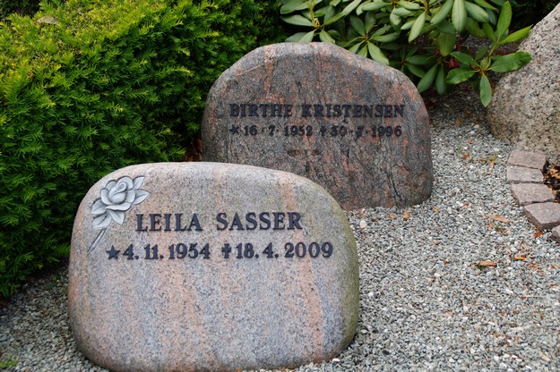 Billede af gravsten på Herning Vestre Kirkegård