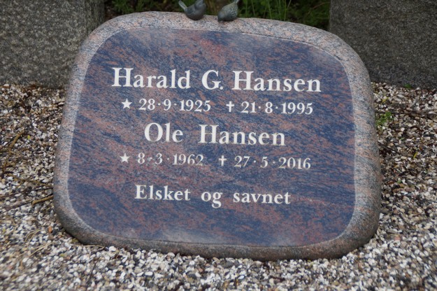Billede af gravsten på Herning Vestre Kirkegård