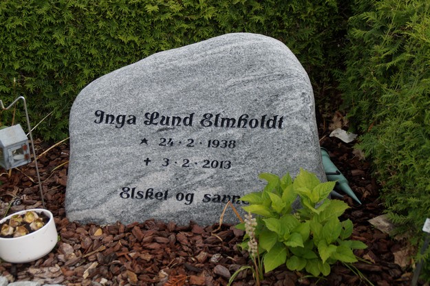 Billede af gravsten på Herning Vestre Kirkegård