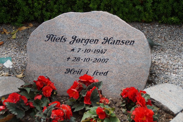 Billede af gravsten på Herning Vestre Kirkegård