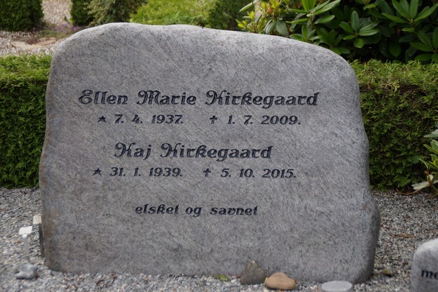 Billede af gravsten på Herning Vestre Kirkegård