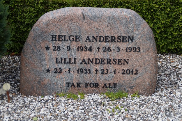 Billede af gravsten på Herning Vestre Kirkegård