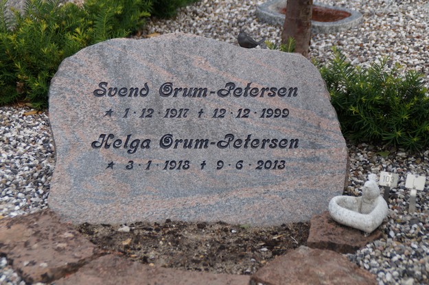 Billede af gravsten på Herning Vestre Kirkegård