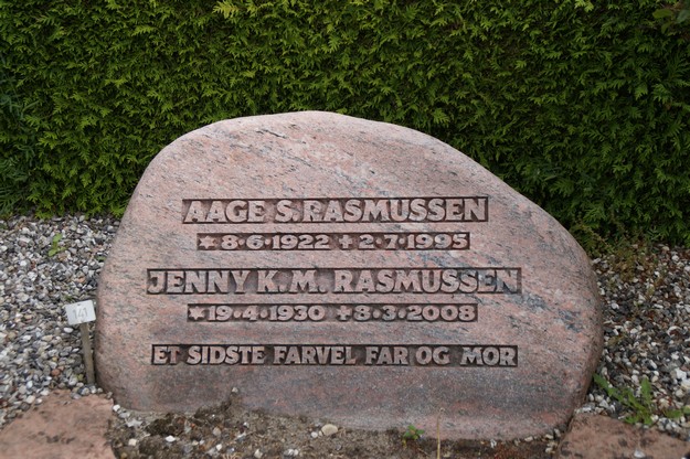 Billede af gravsten på Herning Vestre Kirkegård