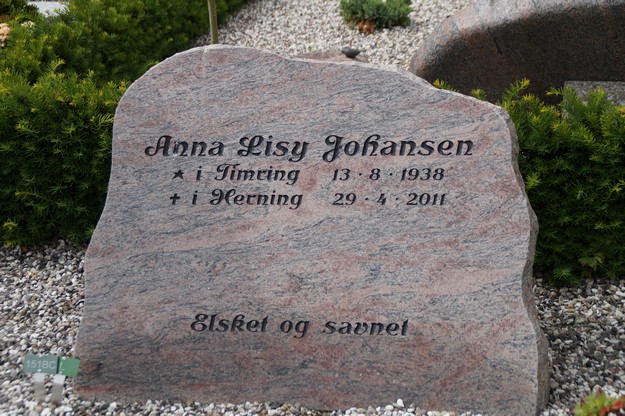 Billede af gravsten på Herning Vestre Kirkegård