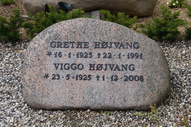 Billede af gravsten på Herning Vestre Kirkegård