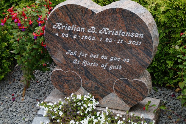 Billede af gravsten på Herning Vestre Kirkegård