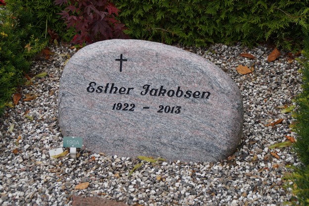 Billede af gravsten på Herning Vestre Kirkegård