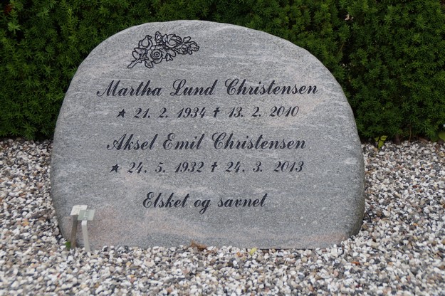 Billede af gravsten på Herning Vestre Kirkegård