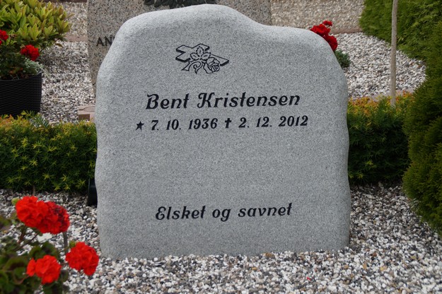Billede af gravsten på Herning Vestre Kirkegård