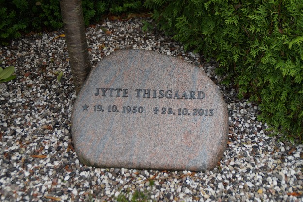 Billede af gravsten på Herning Vestre Kirkegård
