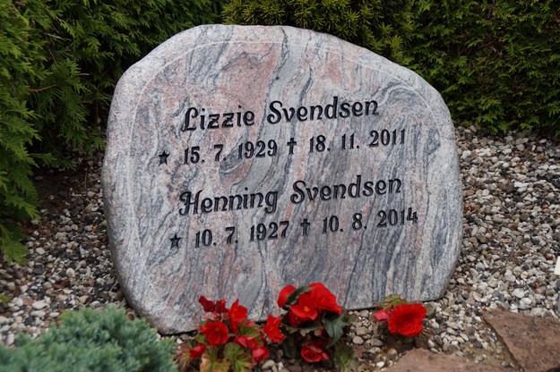 Billede af gravsten på Herning Vestre Kirkegård