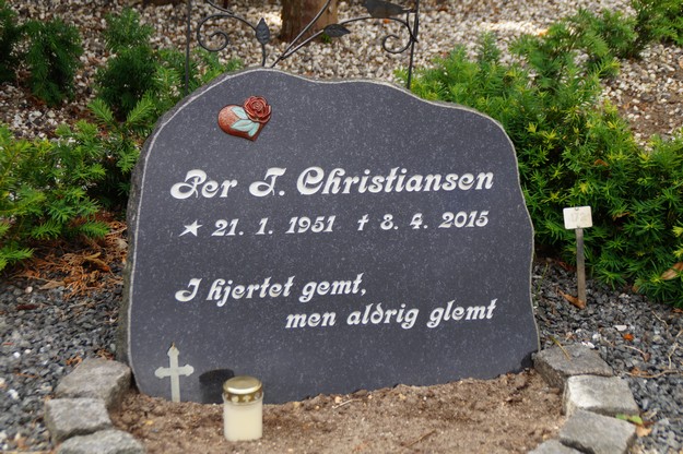 Billede af gravsten på Herning Vestre Kirkegård