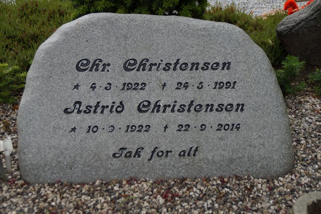 Billede af gravsten på Herning Vestre Kirkegård