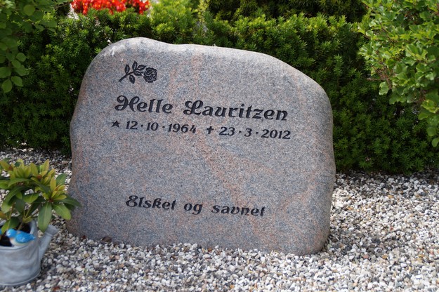 Billede af gravsten på Herning Vestre Kirkegård